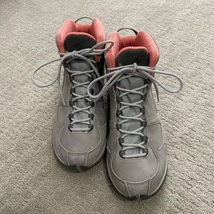 Columbus waterproof boots